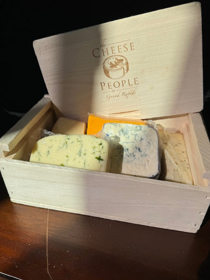 Cheesemonger's Select Gift Box