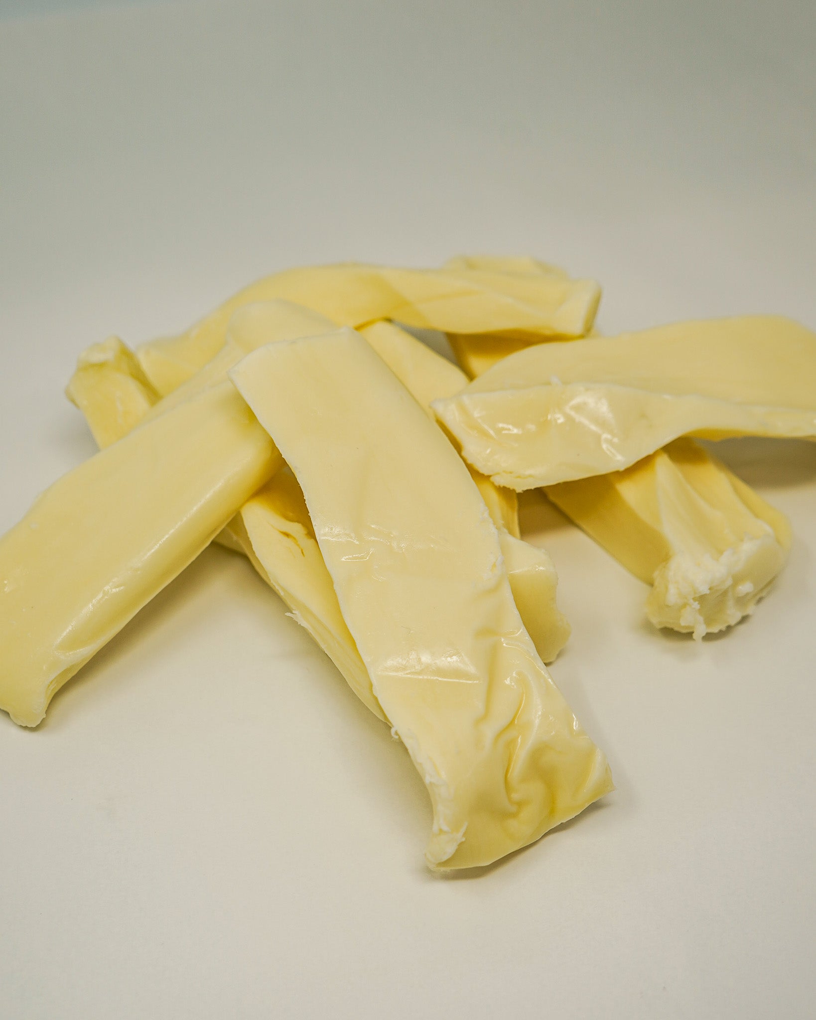 Cesar's hand pulled String Cheese – The Cheese People of Grand Rapids